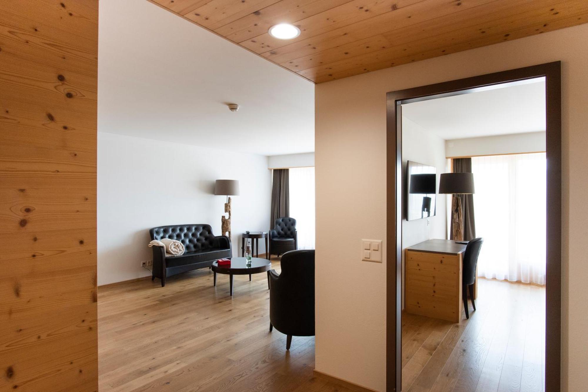 Hotel Cailler & Bains De La Gruyere Charmey Eksteriør billede