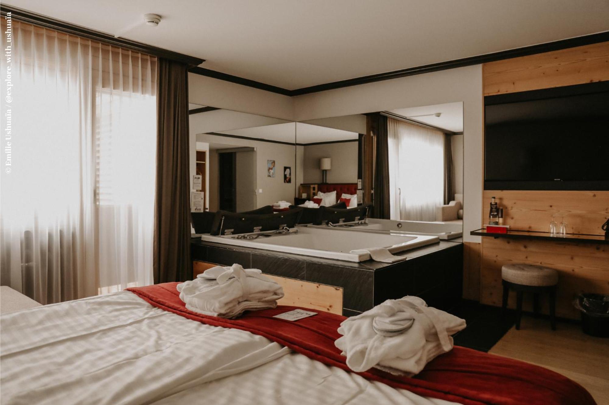 Hotel Cailler & Bains De La Gruyere Charmey Eksteriør billede